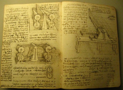 davinci_notebook_th.jpg